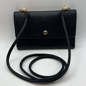 3/$30 Forever 21 Vegan Leather Crossbody Bag Purse Black